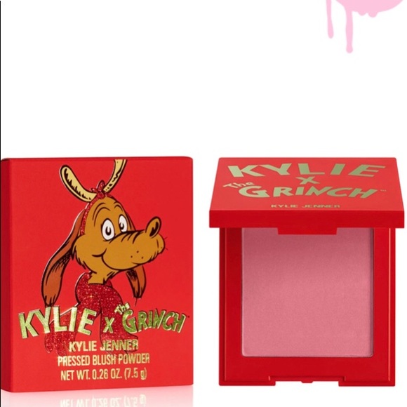 Kylie cosmetics x the grinch blush
